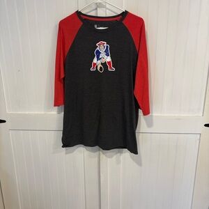 Nike Gray & Red, 3/4 sleeve N.E. Patriots Athletic Tee size XXL